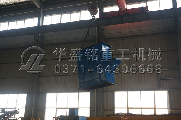 四輥破碎機(jī)圖片