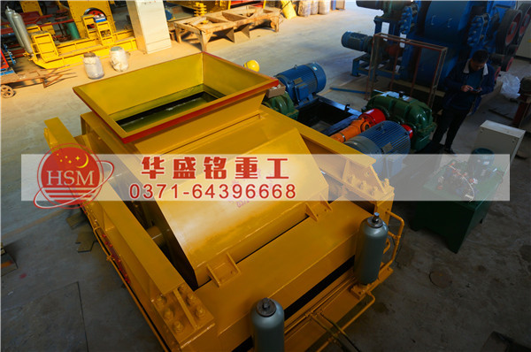 對(duì)輥破碎機(jī)