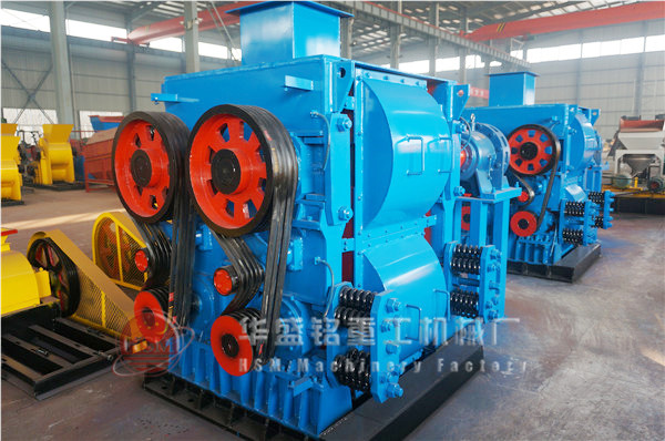 四輥破碎機發(fā)貨圖