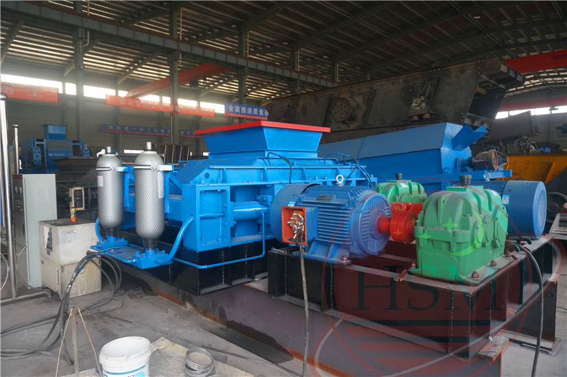 大型對(duì)輥破碎機(jī)案例